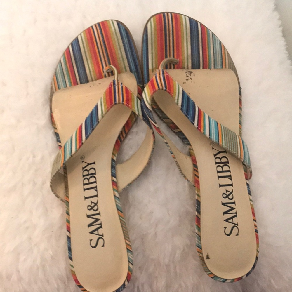 Sandles